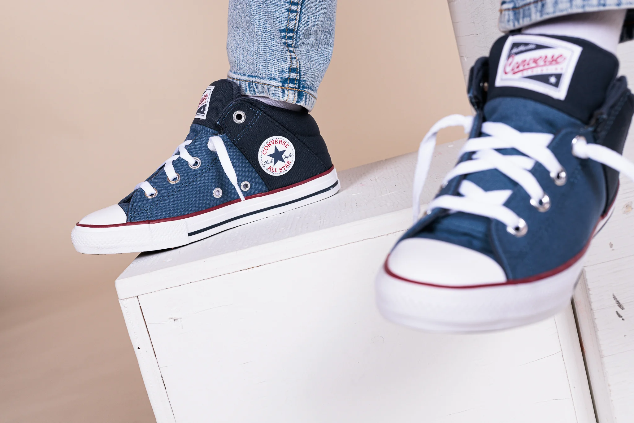 Souliers Converse pour garçons - Chuck Taylor All Star Axel Mid - Image 3