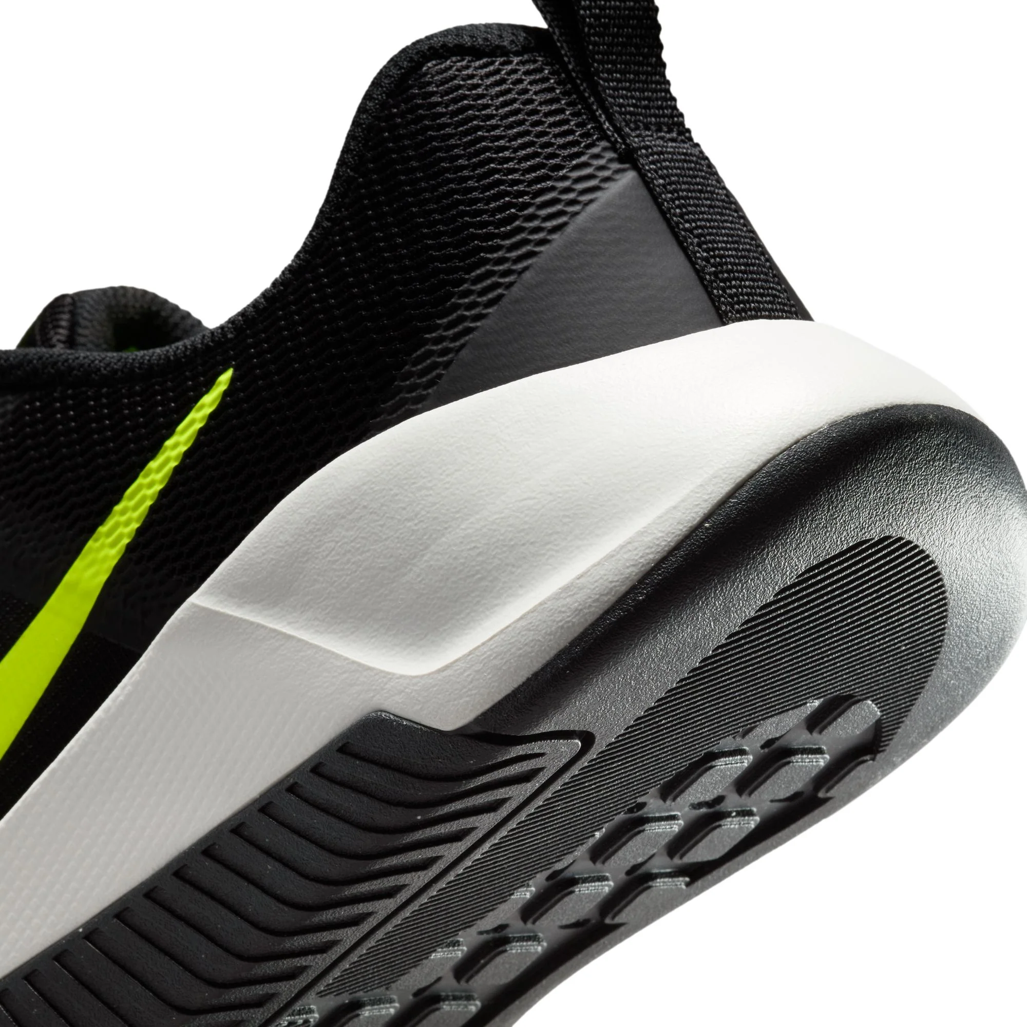 Souliers de sport Nike pour hommes - MC TRAINER 3 - Image 13