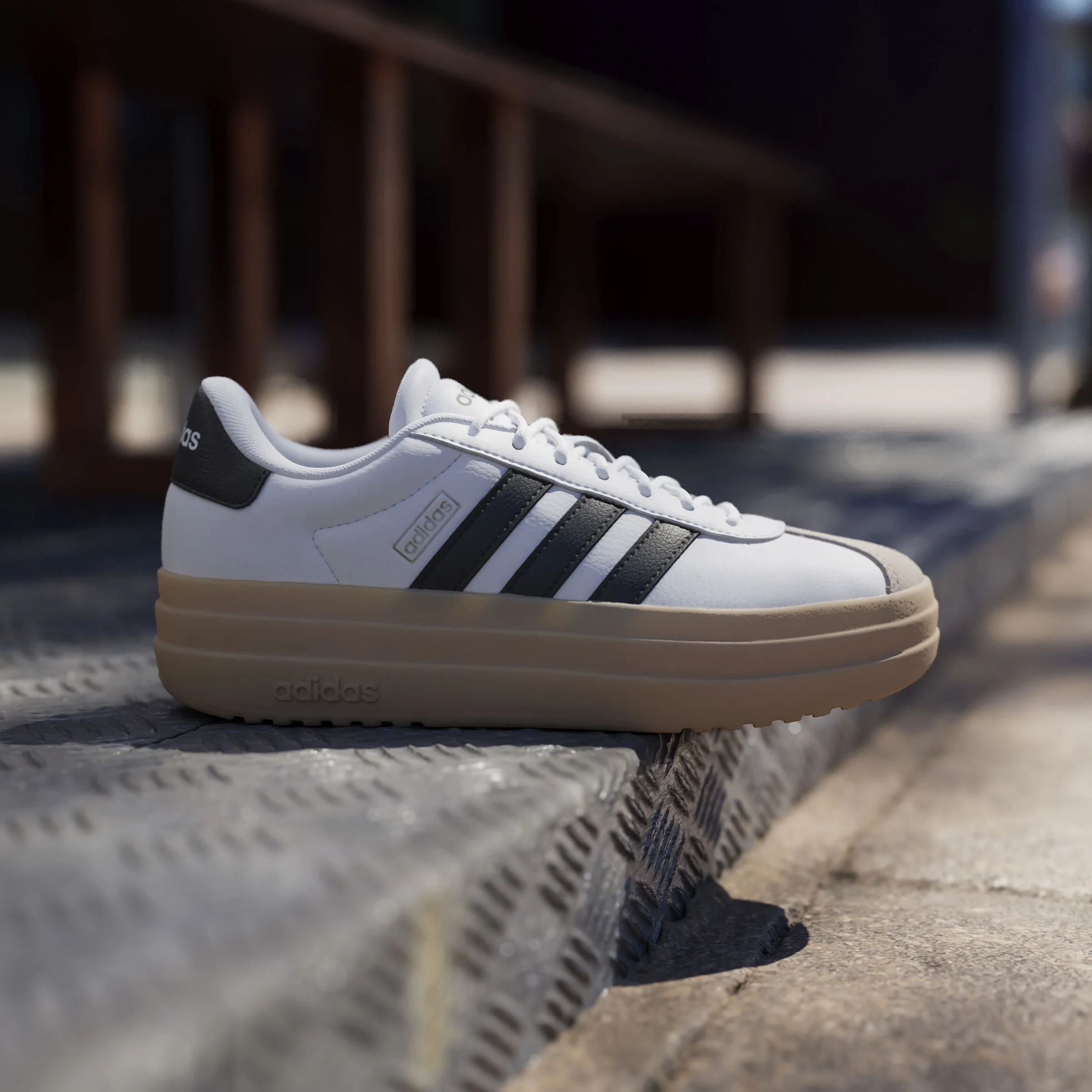 Souliers Adidas pour femmes - VL COURT BOLD - Image 10