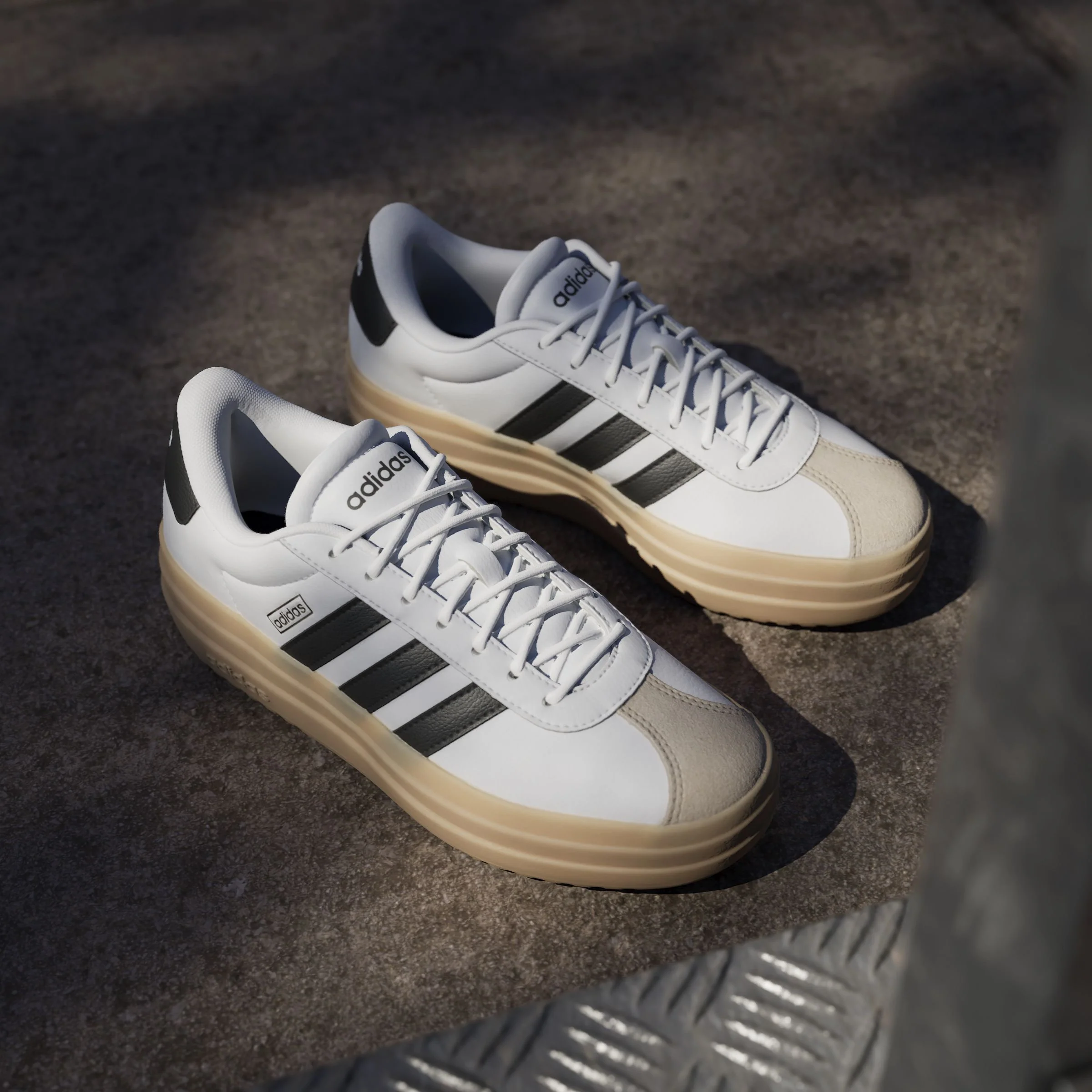 Souliers Adidas pour femmes - VL COURT BOLD - Image 11