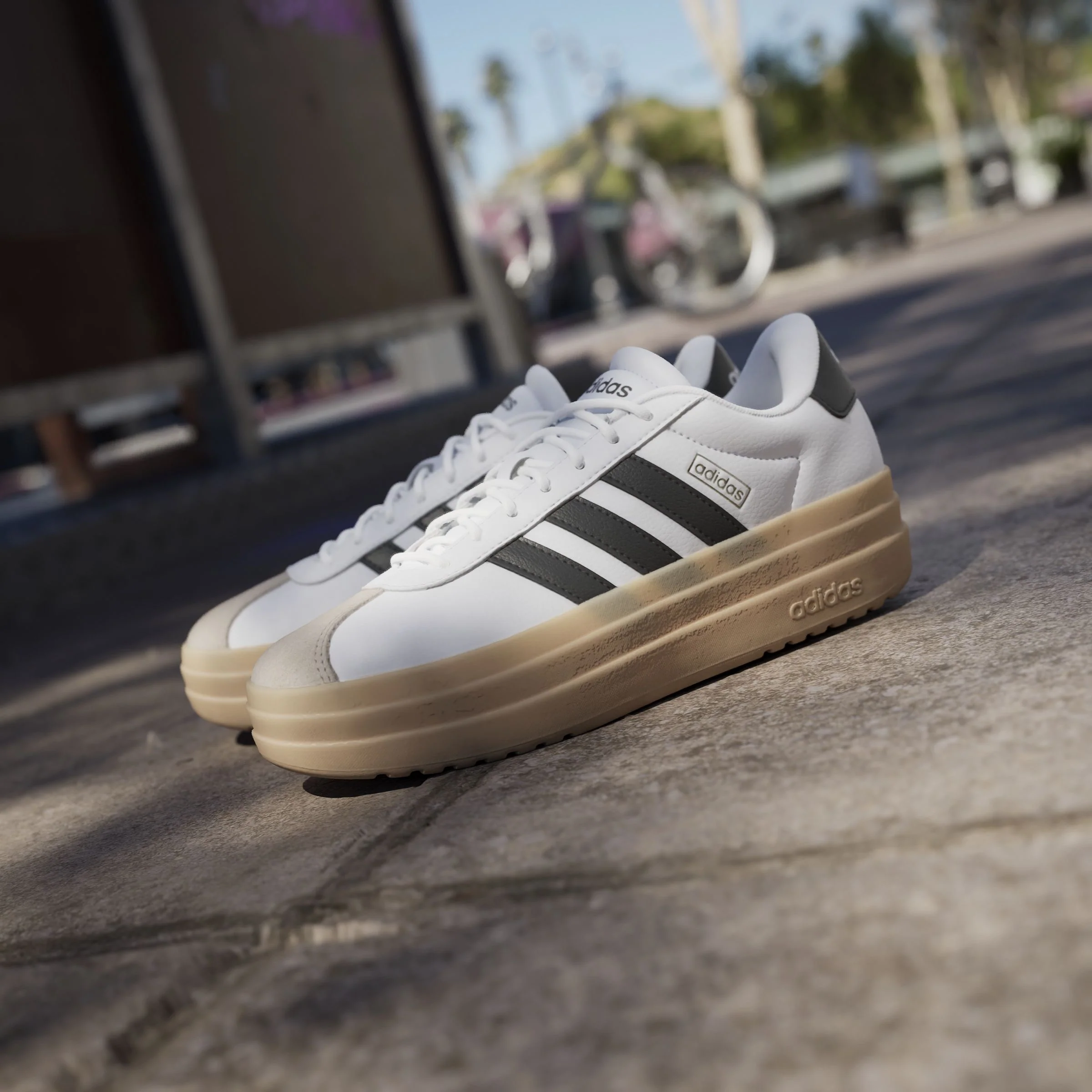 Souliers Adidas pour femmes - VL COURT BOLD - Image 14